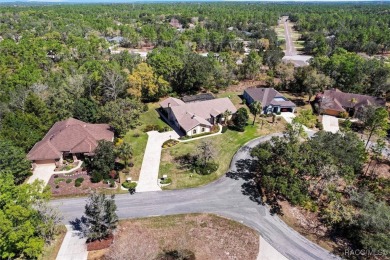 Welcome to the desirable Sugarmill Woods-Cypress Village! This on Sugarmill Woods Golf and Country Club in Florida - for sale on GolfHomes.com, golf home, golf lot