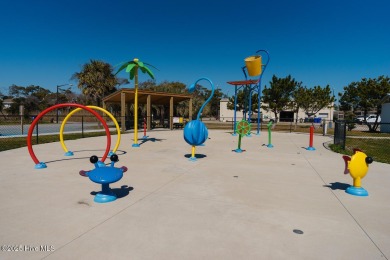 $10,000 For You!

Now's your chance to enjoy the coastal on Carolina National Golf Club in North Carolina - for sale on GolfHomes.com, golf home, golf lot