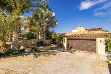 Casa Joya Escondida is a peaceful fairway front retreat in the on Puerto Los Cabos Golf Course in  - for sale on GolfHomes.com, golf home, golf lot