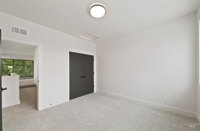 Open Thursday and Saturday 12-3! 5.49% Fixed Rate available with on Boise Ranch Golf Course, Inc. in Idaho - for sale on GolfHomes.com, golf home, golf lot
