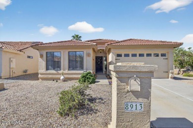 From the curb it looks like a charming Sun Lakes home... step on Sun Lakes Country Club in Arizona - for sale on GolfHomes.com, golf home, golf lot