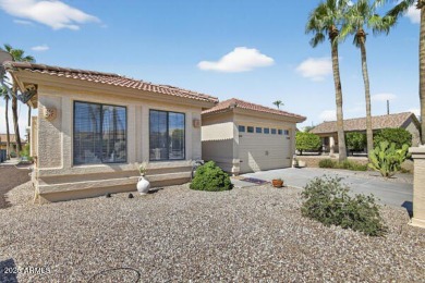 From the curb it looks like a charming Sun Lakes home... step on Sun Lakes Country Club in Arizona - for sale on GolfHomes.com, golf home, golf lot