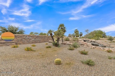 From the curb it looks like a charming Sun Lakes home... step on Sun Lakes Country Club in Arizona - for sale on GolfHomes.com, golf home, golf lot
