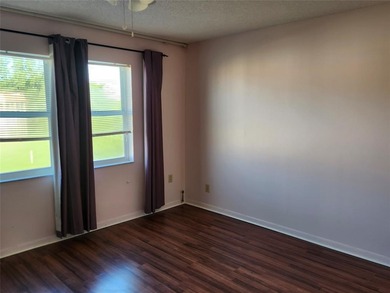 SUNRISE LAKES PHASE 3---HOPA-- 55 OVER---2/2--BEDROOMS HAVE WALK on Sunrise Lakes Phase III in Florida - for sale on GolfHomes.com, golf home, golf lot