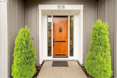 Welcome to this rare single-level gem in the highly sought-after on Salem Golf Club in Oregon - for sale on GolfHomes.com, golf home, golf lot