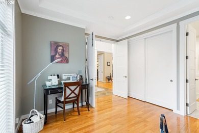 Welcome to this rare single-level gem in the highly sought-after on Salem Golf Club in Oregon - for sale on GolfHomes.com, golf home, golf lot