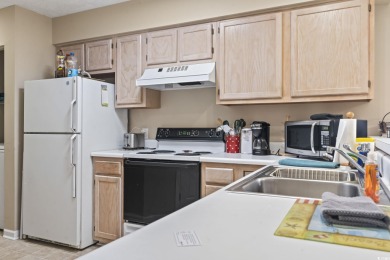 This captivating 3rd floor end unit features 2 bedrooms and 2 on  in South Carolina - for sale on GolfHomes.com, golf home, golf lot