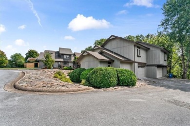 Welcome to Beautiful Bella Vista. This charming two-bedroom on Bella Vista - Metfield Golf Complex and Country Club in Arkansas - for sale on GolfHomes.com, golf home, golf lot