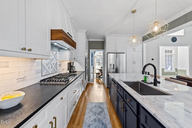 Welcome to the desirable golf course community of Glen Laurel on The Neuse Golf Club in North Carolina - for sale on GolfHomes.com, golf home, golf lot