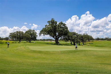 BEST-PRICED CONDO IN BELLEAIR THAT ALLOWS PETS!!! You're going on Belleair Country Club in Florida - for sale on GolfHomes.com, golf home, golf lot