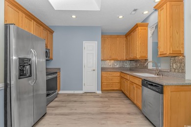 If you've been looking for a nice home in a cul de sac, located on Brunswick Plantation and Golf Resorts in North Carolina - for sale on GolfHomes.com, golf home, golf lot