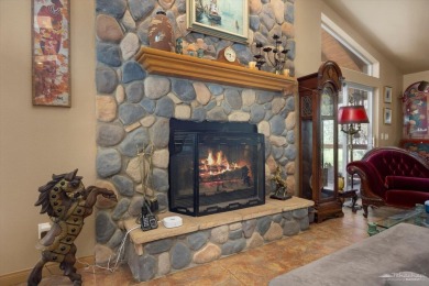 First time on the market!!!! This stunning picturesque 1994 on Oak Tree Country Club in California - for sale on GolfHomes.com, golf home, golf lot