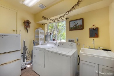 First time on the market!!!! This stunning picturesque 1994 on Oak Tree Country Club in California - for sale on GolfHomes.com, golf home, golf lot