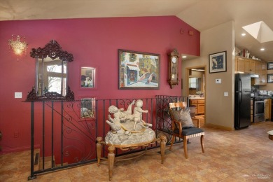 First time on the market!!!! This stunning picturesque 1994 on Oak Tree Country Club in California - for sale on GolfHomes.com, golf home, golf lot