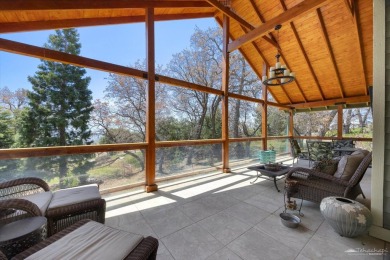 First time on the market!!!! This stunning picturesque 1994 on Oak Tree Country Club in California - for sale on GolfHomes.com, golf home, golf lot