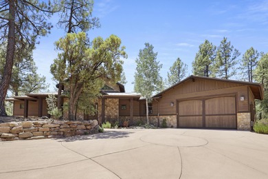 Luxury Mountain Living in the Exclusive Rim Club. Welcome to an on The Rim Golf Club in Arizona - for sale on GolfHomes.com, golf home, golf lot