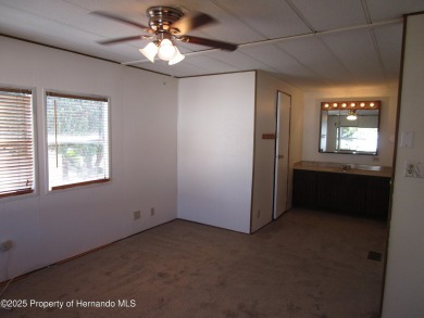 ***Seller is motivated/looking for offers**** All freshned up on Brookridge Country Club in Florida - for sale on GolfHomes.com, golf home, golf lot