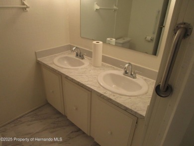 ***Seller is motivated/looking for offers**** All freshned up on Brookridge Country Club in Florida - for sale on GolfHomes.com, golf home, golf lot