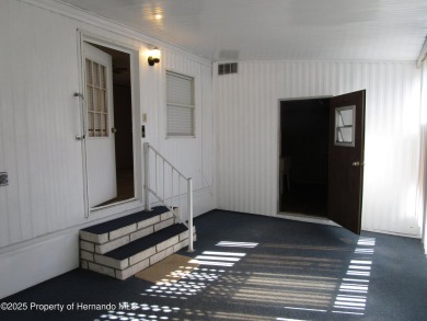 ***Seller is motivated/looking for offers**** All freshned up on Brookridge Country Club in Florida - for sale on GolfHomes.com, golf home, golf lot