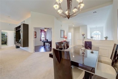 Welcome to Paradise. This beautiful coach home is in on TPC Eagle Trace in Florida - for sale on GolfHomes.com, golf home, golf lot