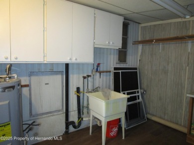 ***Seller is motivated/looking for offers**** All freshned up on Brookridge Country Club in Florida - for sale on GolfHomes.com, golf home, golf lot