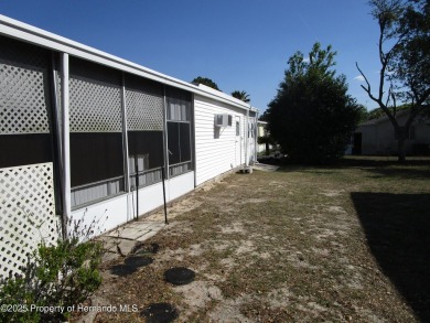 ***Seller is motivated/looking for offers**** All freshned up on Brookridge Country Club in Florida - for sale on GolfHomes.com, golf home, golf lot