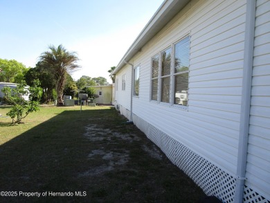 ***Seller is motivated/looking for offers**** All freshned up on Brookridge Country Club in Florida - for sale on GolfHomes.com, golf home, golf lot
