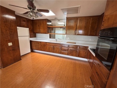 Wonderful Light and Bright 1 bedroom 1 bath home! Great location on Leisure World Seal Beach Golf Course in California - for sale on GolfHomes.com, golf home, golf lot