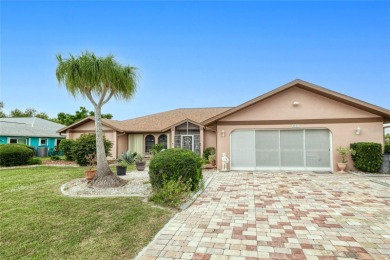 UPDATED, LARGE POOL, DOUBLE LOT, LAKE VIEW AND FULLY FURNISHED on Deep Creek Golf Club in Florida - for sale on GolfHomes.com, golf home, golf lot