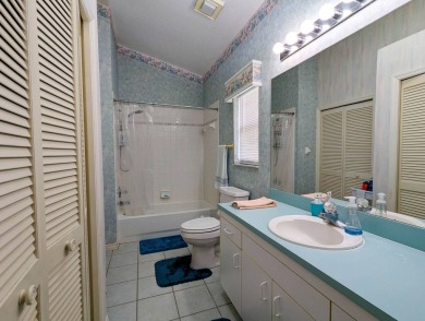 This 2 bedroom 2 bath villa offers the perfect winter retreat on The Great Outdoors Golf and Country Club in Florida - for sale on GolfHomes.com, golf home, golf lot