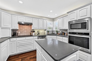 Beautifully updated home on golf course with a pool! Jump on on Lake Kiowa Golf Course in Texas - for sale on GolfHomes.com, golf home, golf lot