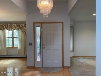 Welcome to Greenbriar Woodlands adult community . This 2 bedroom on Greenbriar Woodlands in New Jersey - for sale on GolfHomes.com, golf home, golf lot