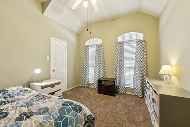 Step into comfort and convenience in this beautifully maintained on Woodbridge Golf Club in Texas - for sale on GolfHomes.com, golf home, golf lot