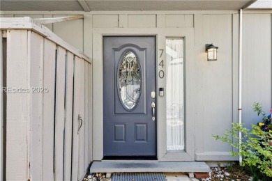 Live the Island lifestyle in this immaculate, newly renovated on Palmetto Dunes Golf Course and Resort in South Carolina - for sale on GolfHomes.com, golf home, golf lot