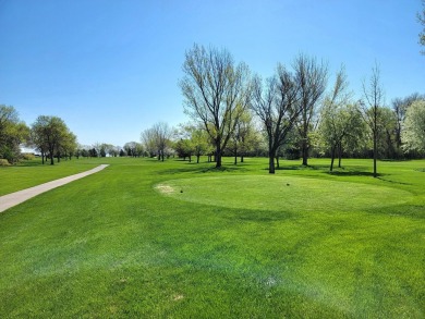 Have Your Been ''Putting Around'' With the Idea of Golf Course on Moccasin Creek Country Club in South Dakota - for sale on GolfHomes.com, golf home, golf lot