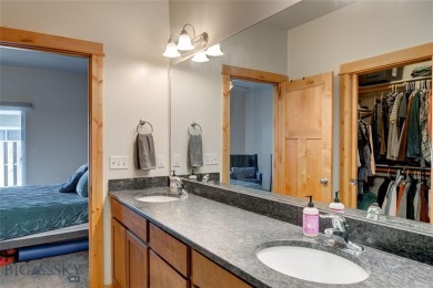 Charming Single-Level Condo in Desirable Four Corners - 

Tucked on Cottonwood Hills Golf Course - Cottonwood Hills in Montana - for sale on GolfHomes.com, golf home, golf lot