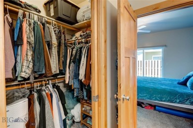 Charming Single-Level Condo in Desirable Four Corners - 

Tucked on Cottonwood Hills Golf Course - Cottonwood Hills in Montana - for sale on GolfHomes.com, golf home, golf lot