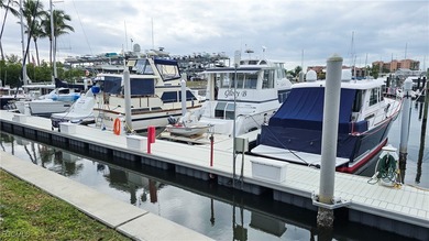 Bright and spacious well-appointed 2-bedroom, 2-bath end-unit on Burnt Store Golf Club in Florida - for sale on GolfHomes.com, golf home, golf lot