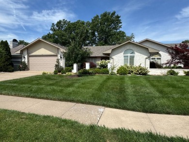 ***THIS IS AN ONLINE ONLY AUCTION! THE PRICE LISTED IS THE on Country Club of Missouri in Missouri - for sale on GolfHomes.com, golf home, golf lot