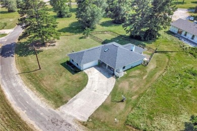 Discover this gorgeous 3-bedroom, 2-bathroom home in the coveted on Whispering Pines Golf Club in Texas - for sale on GolfHomes.com, golf home, golf lot