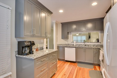 Come and see this stunning townhouse located in the highly on Monticello Golf Club At Savannah Lakes in South Carolina - for sale on GolfHomes.com, golf home, golf lot