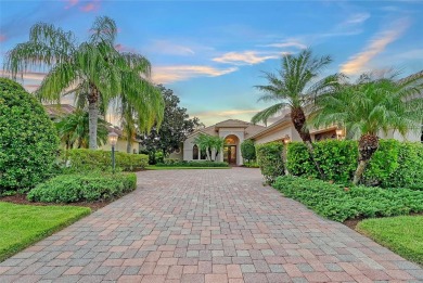 BACK ON MARKET! Buyer's financing fell through. Welcome to your on Lakewood Ranch Golf and Country Club in Florida - for sale on GolfHomes.com, golf home, golf lot