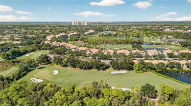 Move right into this immaculate second floor coach home in on  in Florida - for sale on GolfHomes.com, golf home, golf lot