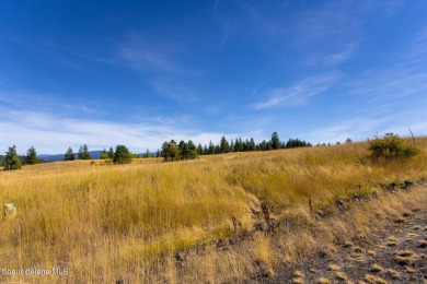 BEAUTIFUL BUILDING SITE AT PRESTIGIOUS BLACK ROCK WITH BUILDER on The Golf Club at Black Rock in Idaho - for sale on GolfHomes.com, golf home, golf lot