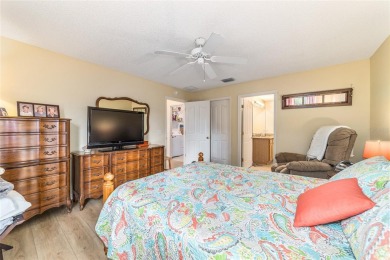 Welcome to this beautifully updated Banyan/Bougainvillea model on The Links of Spruce Creek in Florida - for sale on GolfHomes.com, golf home, golf lot