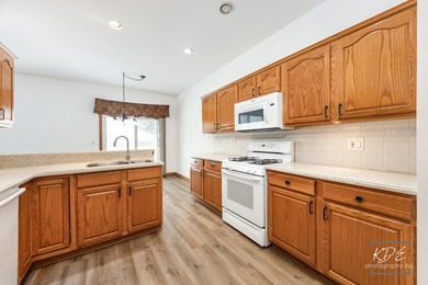 THIS MAY BE THE ONE TO CHECK ALL YOUR BOXES . . . If you are on The Links at Carillon in Illinois - for sale on GolfHomes.com, golf home, golf lot