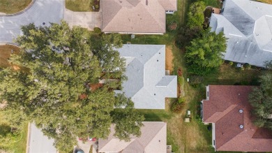 Welcome to this beautifully updated Banyan/Bougainvillea model on The Links of Spruce Creek in Florida - for sale on GolfHomes.com, golf home, golf lot