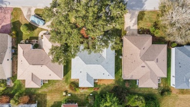 Welcome to this beautifully updated Banyan/Bougainvillea model on The Links of Spruce Creek in Florida - for sale on GolfHomes.com, golf home, golf lot