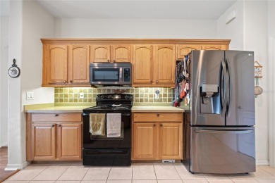 CORNER LOT! SPACIOUS 3 BEDROOM PLUS DEN, 2 BATH, 2-CAR GARAGE on Maple Leaf Golf and Country Club in Florida - for sale on GolfHomes.com, golf home, golf lot