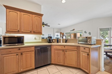CORNER LOT! SPACIOUS 3 BEDROOM PLUS DEN, 2 BATH, 2-CAR GARAGE on Maple Leaf Golf and Country Club in Florida - for sale on GolfHomes.com, golf home, golf lot